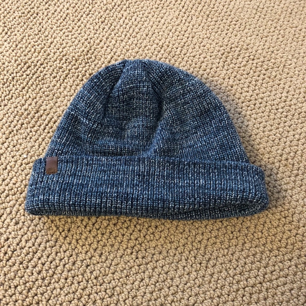Roots Toque